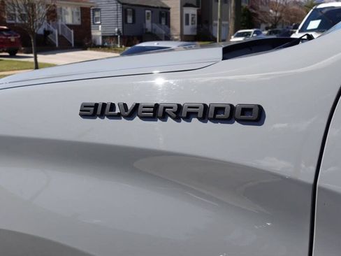 Used 2024 Chevrolet Silverado 1500 Custom AWD/4WD image 14