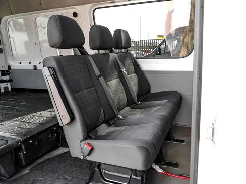 Used 2015 Mercedes-Benz Sprinter 2500 image 28