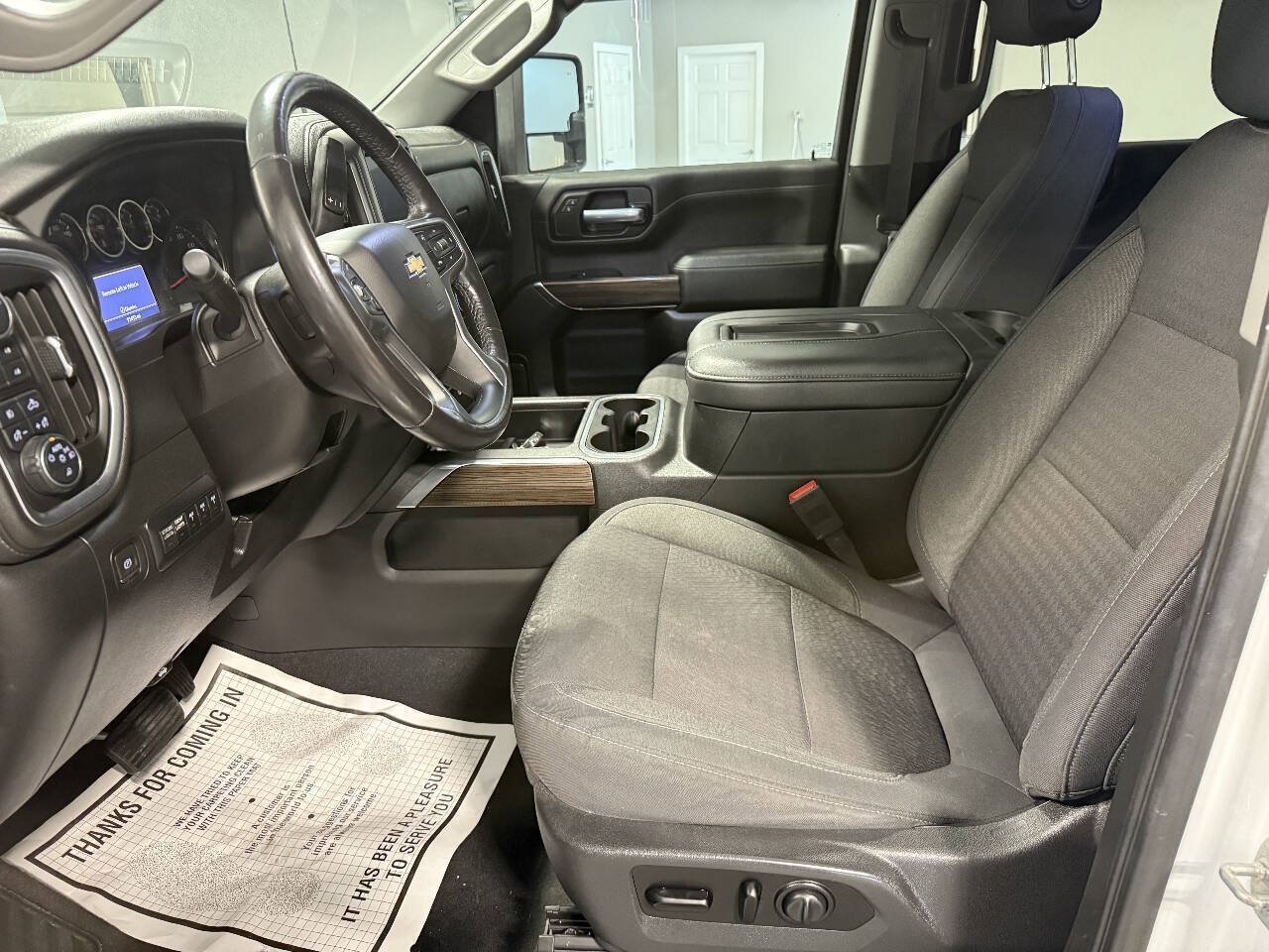 Used 2020 Chevrolet Silverado 2500 LT w/ Convenience Package AWD/4WD image 8