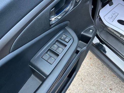 Used 2021 Honda Ridgeline RTL image 12