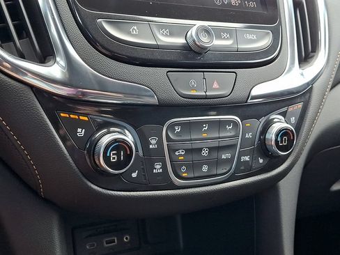 Used 2024 Chevrolet Equinox Premier AWD/4WD image 15