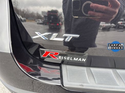 Certified 2022 Ford Explorer XLT image 8