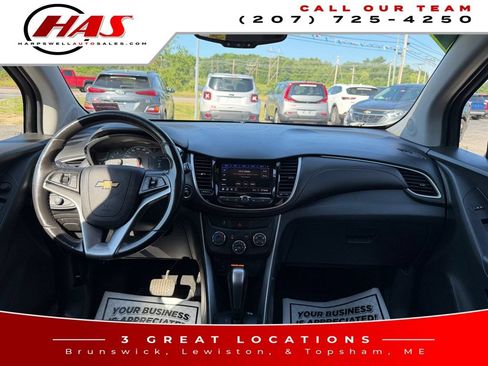 Used 2022 Chevrolet Trax LT w/ Driver Confidence Package AWD/4WD image 15