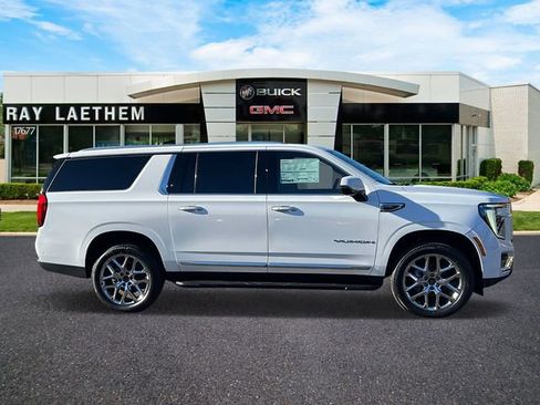 New 2026 GMC Yukon XL Elevation image 6
