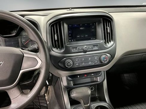 Used 2019 Chevrolet Colorado W/T w/ WT Convenience Package RWD image 11