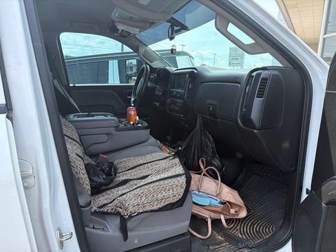 Used 2016 Chevrolet Silverado 2500 W/T w/ WT Convenience Package AWD/4WD image 7