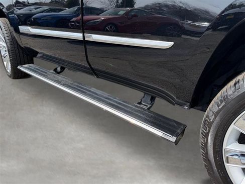 Used 2018 Cadillac Escalade Platinum image 7