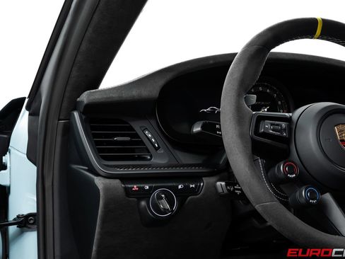 Used 2025 Porsche 911 GT3 RS RWD image 31