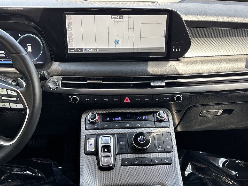 Used 2024 Hyundai Palisade SEL w/ Premium Package FWD image 24