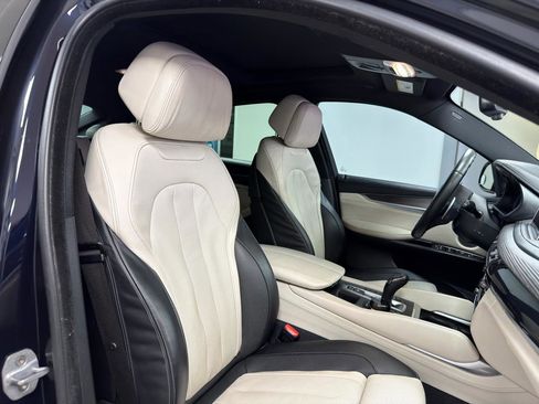 Used 2018 BMW X6 w/ Sports Activity Package image 12