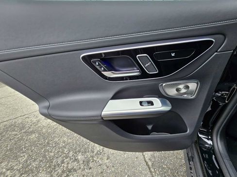 Used 2023 Mercedes-Benz GLC 300 4MATIC image 21