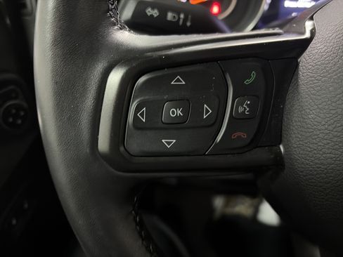 Used 2022 Jeep Wrangler Sport AWD/4WD image 15