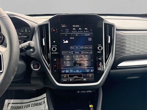 Used 2025 Subaru Forester Premium image 18