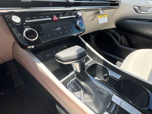 New 2025 Hyundai Tucson SEL image 28