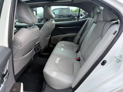 Used 2021 Toyota Camry XSE FWD image 24