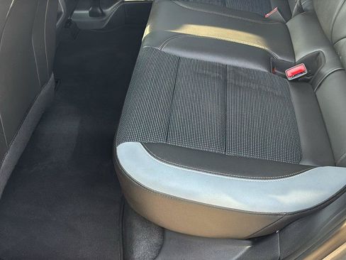 Certified 2025 Buick Envista Preferred w/ Convenience I Package FWD image 17