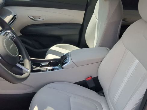 New 2026 Hyundai Tucson SEL FWD image 17