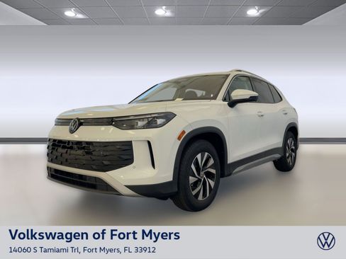New 2026 Volkswagen Tiguan S FWD image 1