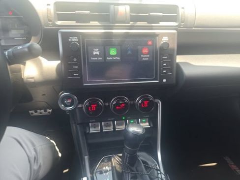 Used 2023 Toyota GR86 Premium RWD image 11