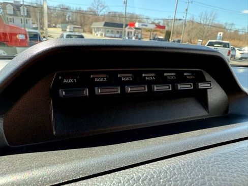 Used 2023 Ford Ranger XLT w/ Tremor Off-Road Package AWD/4WD image 22
