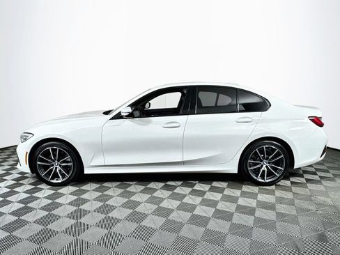 Used 2020 BMW 330i xDrive Sedan w/ Premium Package AWD/4WD image 4