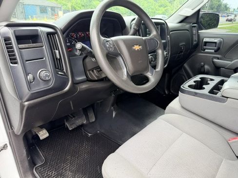 Used 2018 Chevrolet Silverado 1500 W/T w/ Trailering Package RWD image 12