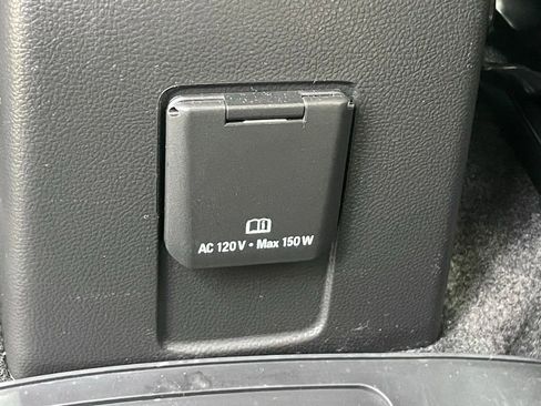 Certified 2022 Chevrolet Trax LT w/ LT Convenience Package image 19