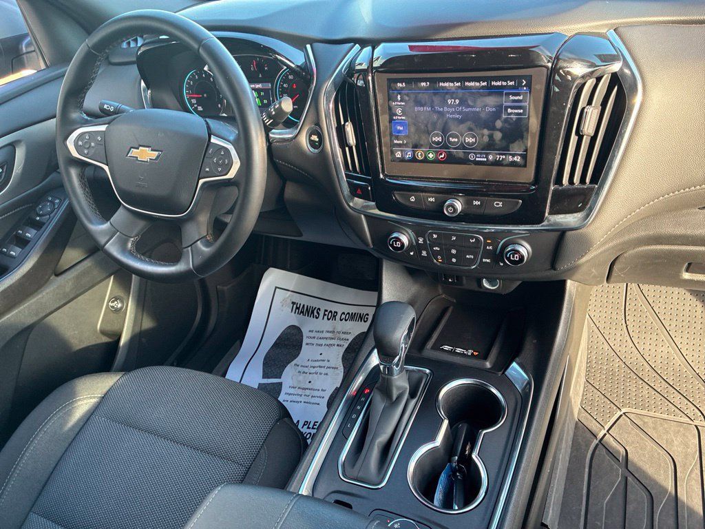 Used 2023 Chevrolet Traverse LT FWD image 21