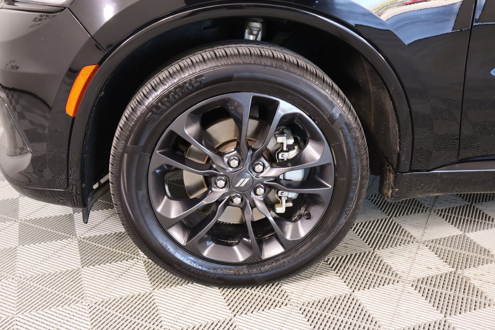 Used 2023 Dodge Durango SXT Launch Edition w/ SXT Blacktop Group AWD/4WD image 17