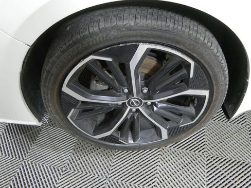 Used 2024 Nissan Altima 2.5 SR image 10