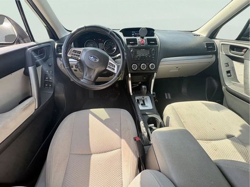 Used 2015 Subaru Forester 2.5i Premium w/ All-Weather Package AWD/4WD image 9