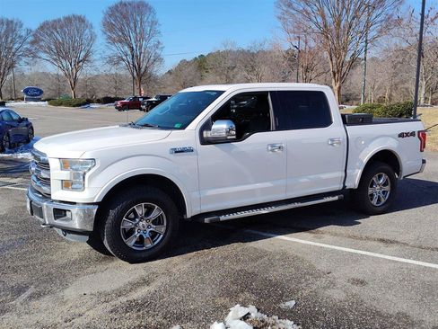Used 2016 Ford F150 Lariat image 1