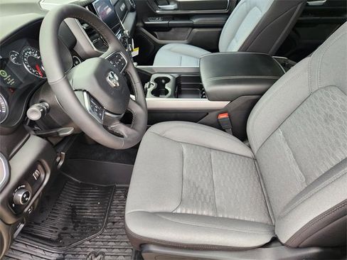 Used 2025 RAM 1500 Lone Star image 12