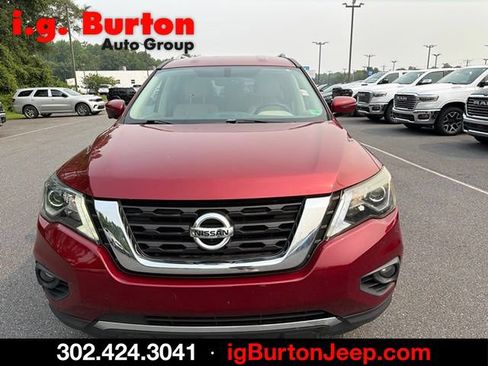 Used 2019 Nissan Pathfinder SL AWD/4WD image 8