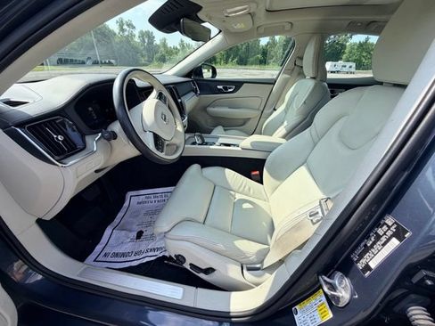 Used 2023 Volvo S60 B5 Ultimate w/ Climate Package AWD/4WD image 19
