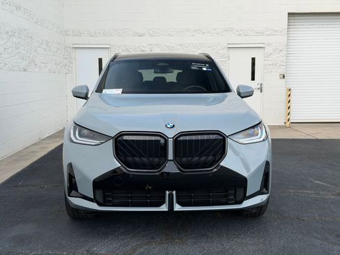 Used 2026 BMW X3 xDrive30 w/ Premium Package image 6