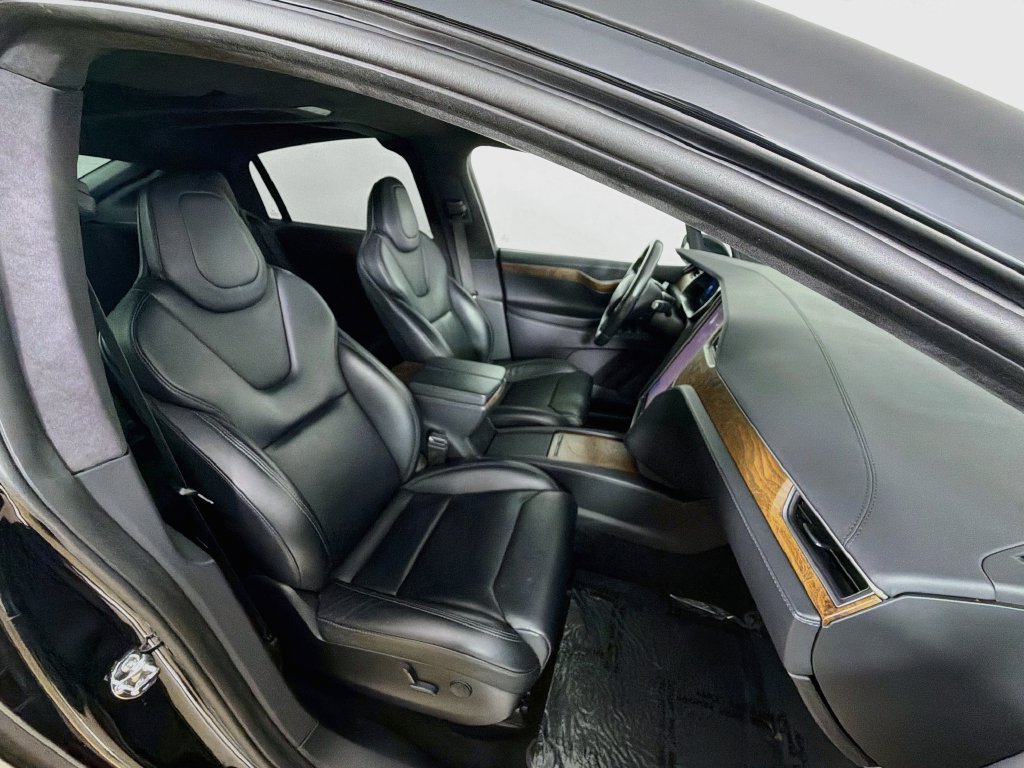 Used 2019 Tesla Model X AWD/4WD image 27