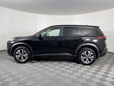 Used 2023 Nissan Rogue SV FWD image 7
