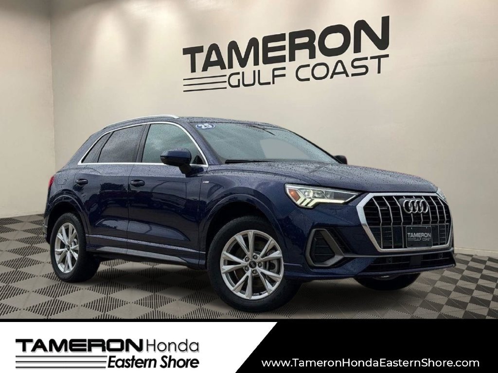 Used 2025 Audi Q3 2.0T Premium AWD/4WD image 1