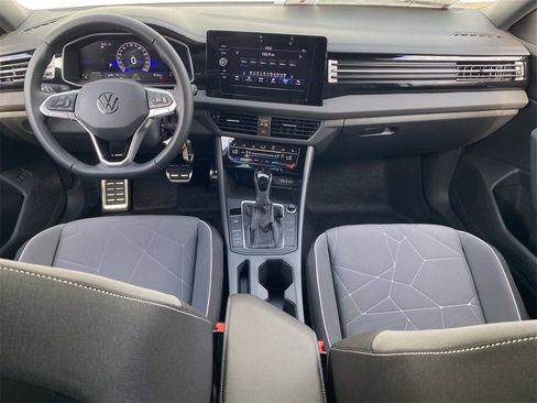 New 2025 Volkswagen Jetta Sport image 11