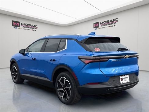 New 2026 Chevrolet Equinox EV LT image 5