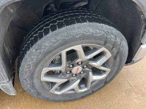 Used 2023 GMC Sierra 1500 SLT w/ SLT Premium Plus Package image 25