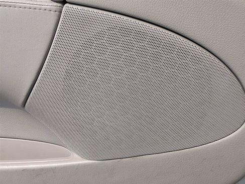 Used 2008 Buick Lucerne CXL FWD image 14