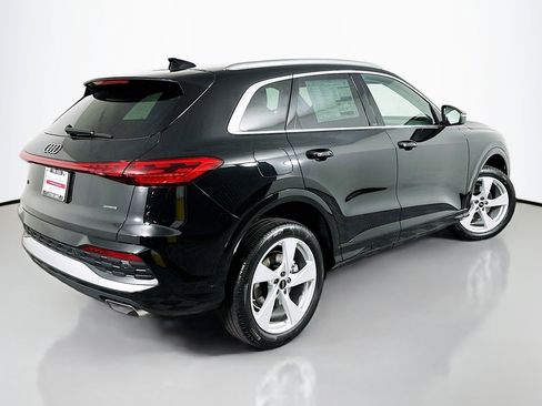 New 2025 Audi Q5 Premium Plus image 13