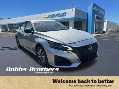 Used 2024 Nissan Altima 2.5 SV