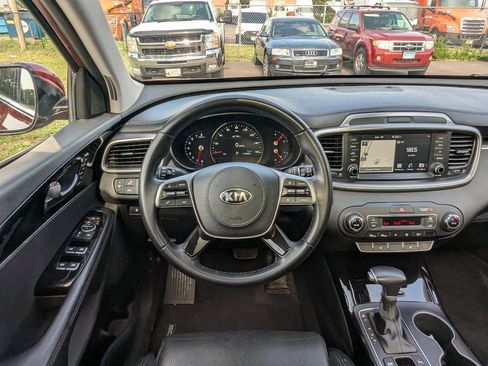 Used 2020 Kia Sorento SX AWD/4WD image 18
