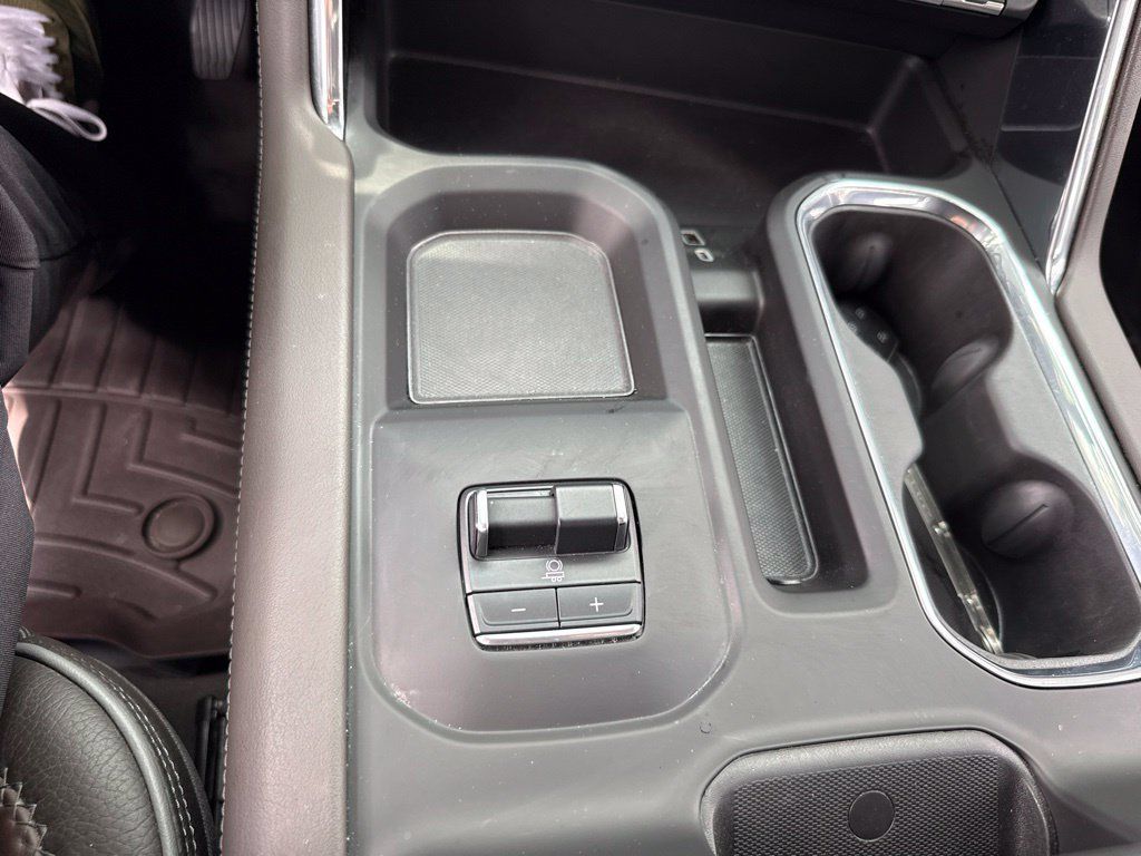 Used 2024 GMC Sierra 2500 Denali AWD/4WD image 48