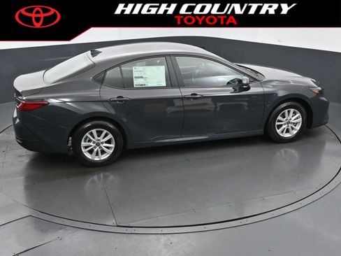 New 2026 Toyota Camry LE image 33