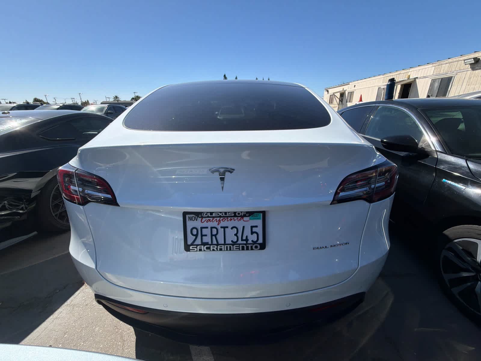 Used 2023 Tesla Model Y Long Range AWD/4WD image 5