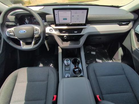 New 2026 Ford Explorer Active RWD image 15